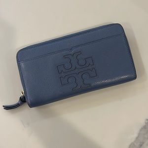 Tory Burch wallet